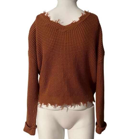 Moon & Madison Frayed Hem Brown Sweater Size XS - Picture 3 of 4